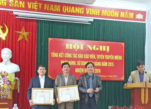 Thị xã Hoàng Mai tổng kết công tác báo cáo viên