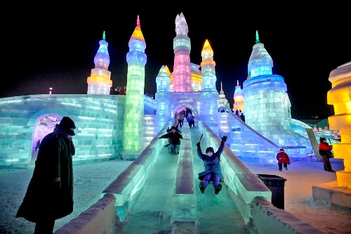 Những lễ hội băng tuyết lớn nhất thế giới năm 2016