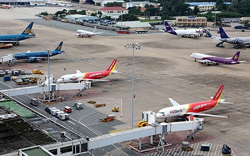 Cục Hàng không yêu cầu các hãng nghiên cứu giảm giá vé