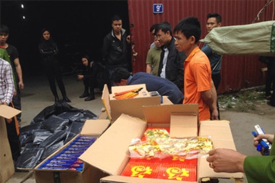 Bắt giữ 1 tấn bao cao su rởm