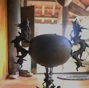 Cổ vật lạ của Tri phủ Tương Dương