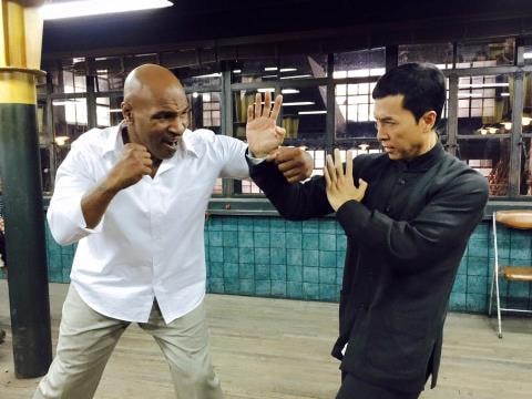 'Diệp Vấn' Chân Tử Đan: Ăn theo Star Wars, thử sức với Ngọa hổ tàng long