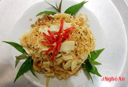 Nhút hoa chuối măng rừng - món ngon của vùng núi Anh Sơn