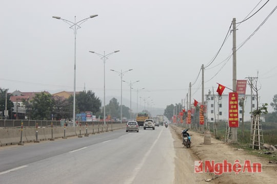 30 tỷ đồng đầu tư hệ thống điện chiếu sáng QL 1A qua TX Hoàng Mai