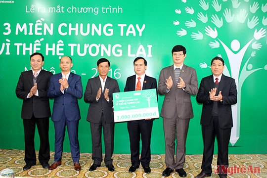 Hỗ trợ 3 tỷ đồng cho trẻ em có hoàn cảnh khó khăn