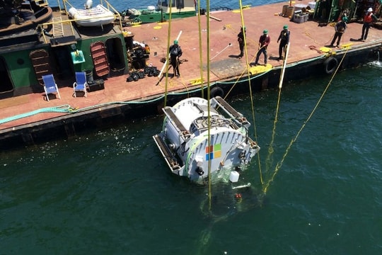 Microsoft đặt máy chủ dưới lòng biển để... giải nhiệt