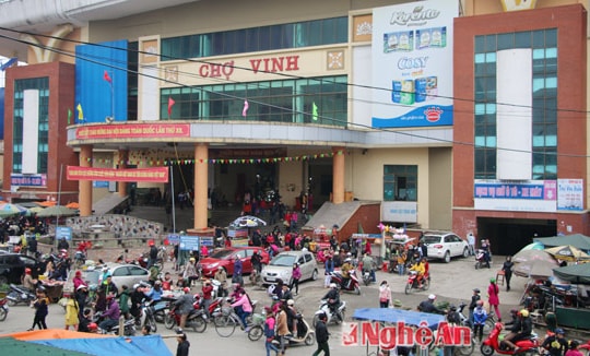 Hàng hóa biến động giá dịp Tết