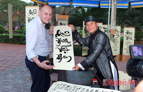 Hồn Tết xưa trên phố