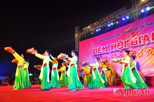 Đêm hội Giao thừa chào Xuân Bính Thân 2016