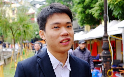 Sinh viên năm nhất của Học viện Ngoại giao là "ông đồ" trẻ nhất Việt Nam