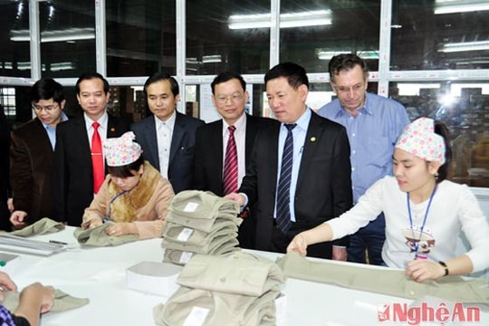 Tăng tốc phát triển trong năm đầu thực hiện Nghị quyết Đại hội Đảng các cấp