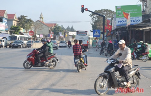 Ngày Tết, nhiều người "quên" luật giao thông