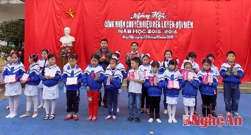 Quỳ Hợp: Ngày hội công nhận chuyên hiệu "Rèn luyện đội viên"