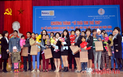 Tổ chức Kawun Rotary (Hàn Quốc) hỗ trợ 50.000 USD tại chương trình "Vì trái tim trẻ thơ"