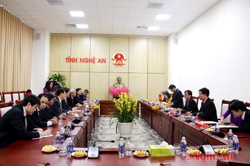 Đại sứ Hàn Quốc thăm và làm việc tại Nghệ An