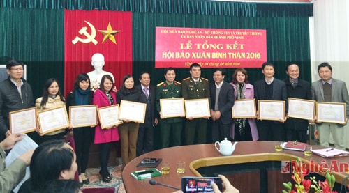 Tổng kết Hội Báo Xuân Bính Thân  Nghệ An năm 2016