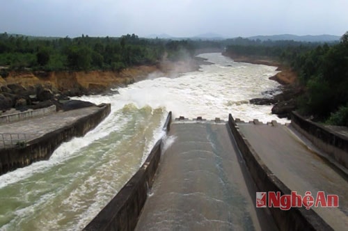 Bí thư Nguyễn Hữu Đợi và những công trình thế kỷ