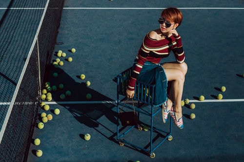 Minh Hằng mix đồ điệu nghệ cùng túi hiệu