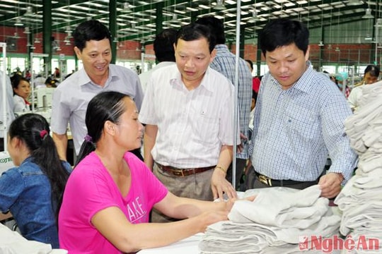 Thanh Chương: Kết nạp 235 đảng viên ở nông thôn