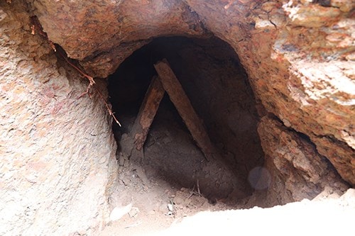 Phát lộ địa đạo từ thời chiến tranh ở Cửa Tùng