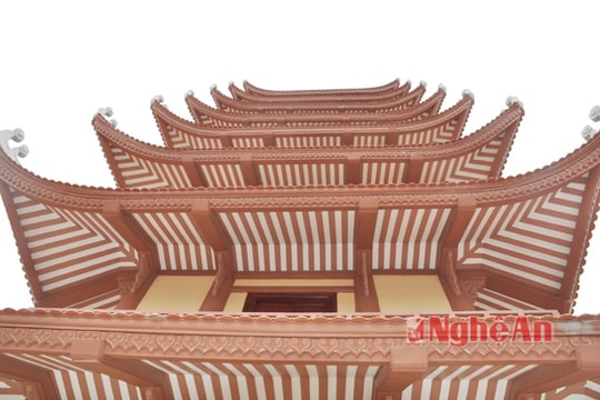Chiêm ngưỡng ngôi chùa có 4 Kỷ lục Việt Nam ở Nghệ An