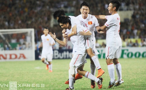 HLV Hữu Thắng công bố danh sách Đội tuyển Việt Nam