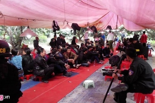 Thu gần 500 triệu trong vụ dùng tàu hỏa "đổ quân" đột kích sới bạc