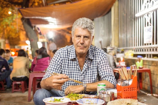 Đầu bếp Mỹ: "Chuyến đi tới Việt Nam thay đổi cuộc đời tôi"