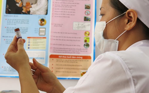 Tất cả thiếu niên 16-17 tuổi được tiêm miễn phí sởi - rubella