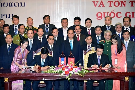 Việt Nam, Lào hoàn thành Dự án tăng dày, tôn tạo hệ thống mốc quốc giới