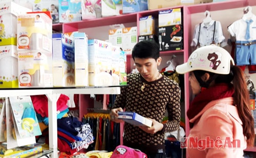 "Loạn" quảng cáo sữa công thức