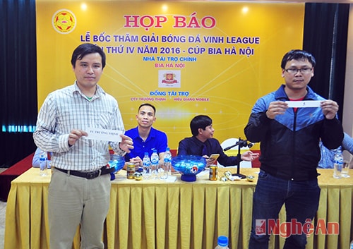 15 cầu thủ đội 1 SLNA tham gia Giải bóng đá phong trào Vinh League