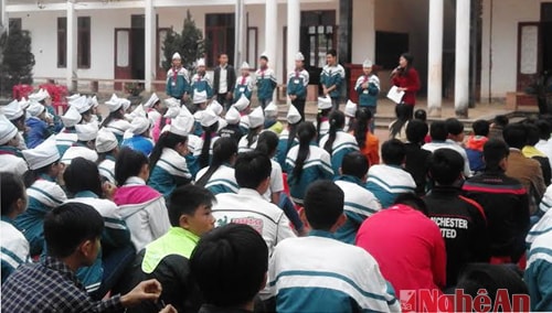 Hơn 3.000 thanh niên tham gia truyền thông giáo dục giới tính tại Đô Lương