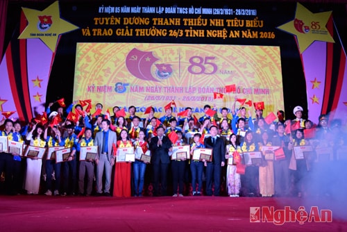 Nghệ An tuyên dương 53 thanh niên, đội viên tiêu biểu
