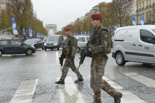 Cảnh sát Pháp đập tan âm mưu tấn công khủng bố ở Paris