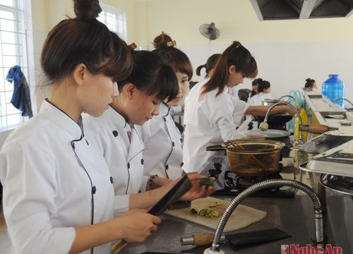 Nghệ An áp dụng tiêu chuẩn quốc tế trong đào tạo nguồn nhân lực du lịch