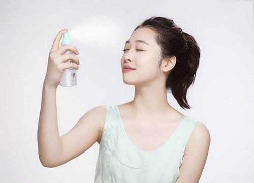 4 mẹo làm đẹp bỏ túi khi trời nồm