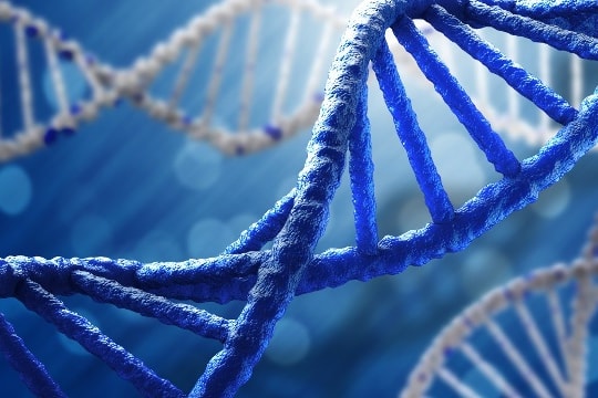 Mẹ xét nghiệm máu có thể chẩn đoán sớm ung thư ở con