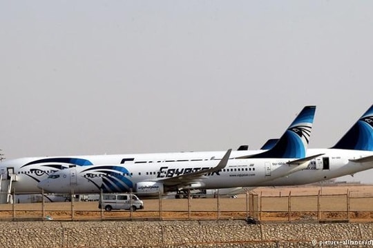 Máy bay chở khách của Ai Cập bị bắt cóc, ép hạ cánh tại Cyprus