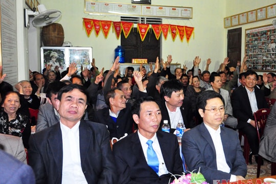 Cử tri nơi cư trú đồng tình cao giới thiệu Phó Bí thư Thường trực Tỉnh ủy ứng cử đại biểu HĐND tỉnh