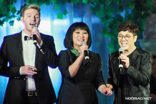 Sao Việt đến ủng hộ đêm nhạc Trịnh của Kyo York