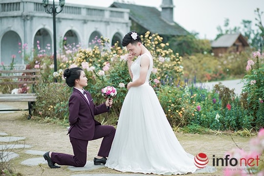 Bộ ảnh cưới độc đáo khi cô dâu - chú rể hoán đổi giới tính