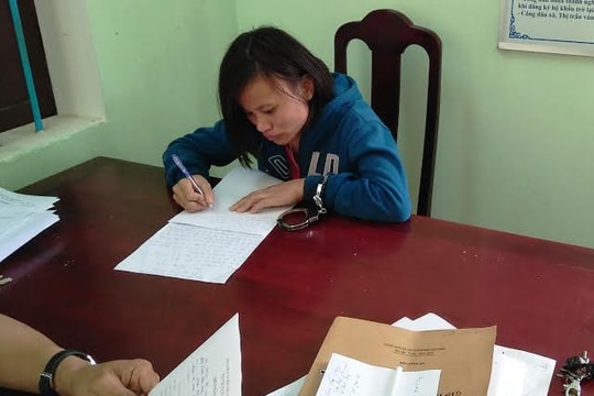 Đâm mẹ nuôi tử vong rồi tung tin do... ngã vào dao