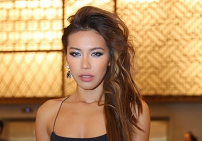 Mỹ Tâm, Hà Kiều Anh mắc lỗi tán phấn quá dày