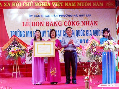 Trường Mầm Non Hà Huy Tập đón Bằng đạt chuẩn Quốc Gia mức độ 2