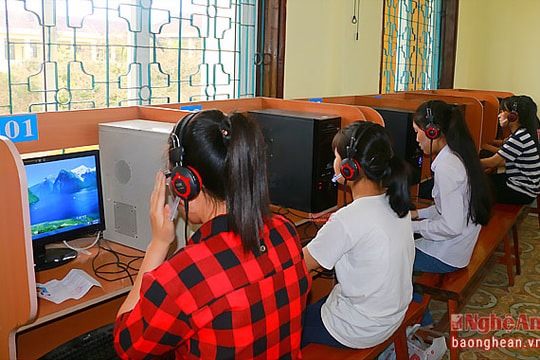 120 thí sinh Nghệ An tham gia Cuộc thi Olympic Tiếng Anh trên internet cấp toàn quốc