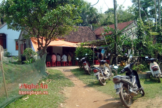 Học sinh lớp 3 chết thảm vì quấn dây thừng trâu ngang bụng