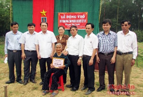 Yên Thành: Khởi công xây dựng nhà tình nghĩa cho mẹ liệt sỹ