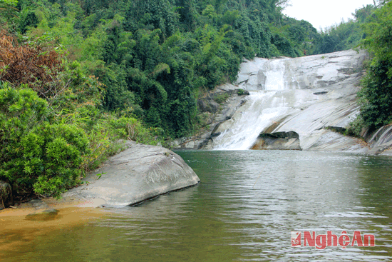 [Infographics] - Hướng dẫn đi thác 7 tầng đẹp nhất xứ Nghệ