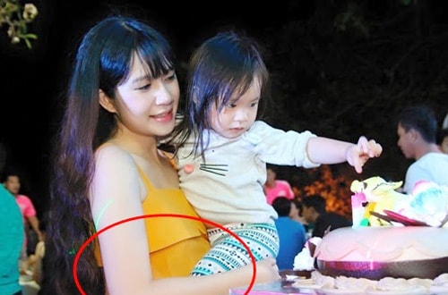 Vợ Lý Hải mang bầu lần bốn